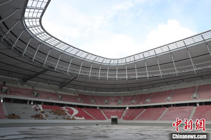 浦东足球场启动S10总决赛验收交付