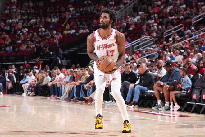 火箭主场力克76人豪取8连胜升至西部第四